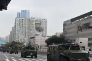 11月2日､台湾からもっとも近い福州市でも解放軍が動員している 中国の商業部から市民へ食料品や他の日用品を備蓄するように通知を発行した後､買い占めが始まった