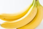 最近、謎の体調不良に悩まされていて、その一因にバナナが関係あるのでは…？と思い始めた。