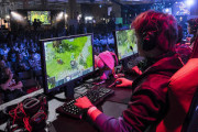 【悲報】日本のeスポーツ、あんなに持て囃されたのに1度もブームを迎えず終了する…