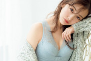 【芸能】板野友美、ランジェリー姿のオフショットを公開！「目のやり場に困ります」「永久保存の美しさ」ファン絶賛の嵐