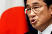 【増税ｸｿﾒｶﾞﾈ】岸田首相がスーパーを視察「確かに高い！対策しなきゃ」