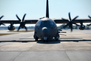 最新ガンシップAC-130J対地攻撃機「ゴーストライダー」、米空軍特殊作戦コマンドが最後となる31号機を受領！