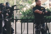 香港大埔地区で19歳の男が警官に半自動拳銃を発砲、弾丸は誰にも当たらず…デモ関連で逮捕の際！