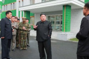 金正恩氏、党幹部らを叱責　医療機器工場の視察で[10/27]