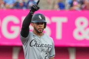 【海外の反応】村上同僚が機内で絶叫した理由【MLB】