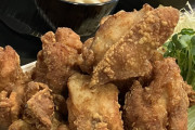 【画像】理想の"唐揚げ昼定食"、発見される　これは美味そう