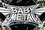 【海外】なぜ小さなドクロの絵がBABYMETALのロゴに描かれていないのか?