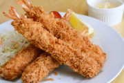謎の勢力「エビフライの尻尾は食べる」