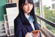 【日向坂46】上村ひなの、放課後教室での青春ショットｷﾀ━━━━(ﾟ∀ﾟ)━━━━ｯ!!