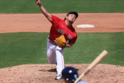 Ｒソックス澤村拓一、オープン戦2登板目は制球難で押し出し含む３四球