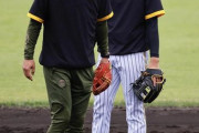 プロ野球のキャンプの臨時コーチって意味あるの？