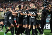 女子W杯開幕！開催国ニュージーランドがノルウェーに勝利しW杯悲願の初勝利！男子含めサッカー史上最多4万2137人が来場　山下主審ら日本人審判団が裁定