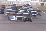 軽自動車のワンメイクレースの開始直後の実況｢一斉にCVTが唸りを上げております！｣ｗｗｗｗ