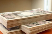 昔兄に250万都合できないかと言われ、貸す勇気がなく断ったのだが　そのことを兄嫁からことあるごとにチクチク言われる