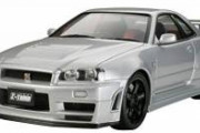 【画像】新車未登録のR34、6050万円で落札