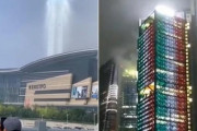 黙示録始まった？中国で天空に伸びる不気味な光のビームが。そしてメキシコでも発光現象を確認