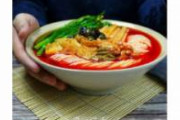 【悲報】麺料理にアヘン原料を混入した店主「常連客を増やしたかった」