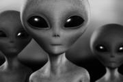 宇宙人の数学と我々の数学は同じか否か？