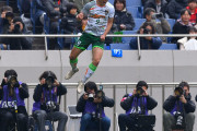 ◆画像◆青森山田FW田中翔太くんのゴールパフォが高く飛び過ぎだと話題に！