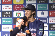 DeNA梶原昂希が同点２ラン含む３安打の猛打賞で初ヒーローインタビュー！