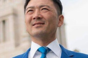 民民・元NHK記者の議員「共産党に暴力と血の歴史あったん？」→ ﾈｯﾄ民の親切なリプが大量に届く → 議「新聞記事って信用できなくない？」ｗｗｗ
