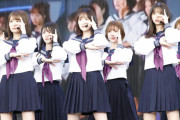 制服のマネキンの写真、これはたまらんな…【乃木坂46】