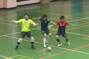 【動画】中国フットサル全国大会決勝、とんでもない珍プレーで優勝決定ｗｗｗ