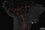 【画像】 南米アマゾンが大炎上中　衛星写真のオレンジ色がすべて火災