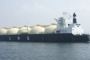 国内損害保険各社、ロシア全海域で船舶保険を停止…LNG輸入に影響か！