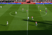 ◆Gif小ネタ◆ワンステップで逆サイドのジャウメコスタをDFライン裏に送り込む久保建英のスーパーロングパス