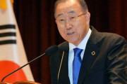 突然、文政府を批判した潘基文前国連事務総長…政治再開のための布石？＝韓国の反応