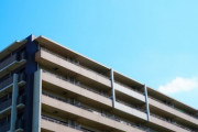 【住宅】マンション修繕積立金、引き上げ幅抑制　国交省が指針