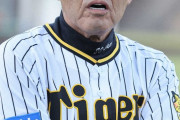 阪神・岡田監督　サンズ氏を新外国人ノイジー、ミエセスの教育係に指名　ジェフ氏にも指南役期待