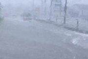 【動画】 秋田で記録的大雨　各地でエグい冠水・水没報告相次ぐ 「新国道が川に」 草生津川が氾濫のおそれ