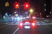【動画】海外陽キャ「さっきの車ムカつくなあ…せや！」
