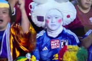 W杯開会式で映り込んだ日本人ファンに中国大ウケ！試合後掃除をする姿には感銘「称賛せざるを得ない」【海外の反応】