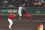 阪神ドラ１佐藤輝明　カープ森下から豪快４号２ラン！甲子園初アーチに虎党歓喜