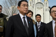 【悲報】岸田首相、キエフ訪問中に爆撃されてしまう
