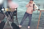 【動画】飲み屋専門のカバン泥棒の犯行の瞬間が防犯カメラに記録される。