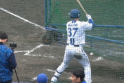 DeNAドラ３加藤響が初の実戦形式、積極打法で2安打「初球から行こうと決めていた」