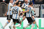 アルゼンチン、メキシコに2発完封勝利で今大会初白星！メッシがW杯通算8得点目　カタールW杯グループC第2節