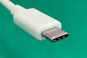 結局USB-TypeCって流行らなかったな？