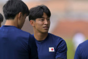 【速報】日本サッカーパリ五輪終了のお知らせ…誰の替えのいない貴重なDF半田陸が練習中の味方と接触で足を骨折し離脱へ・・