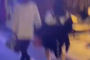 【動画】 西大久保公園で未成年女子を買ってホテルに連れ込んだおっさんに注意した結果・・衝撃動画