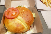 アメリカのマクドナルドでハンバーガーを注文した結果