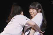 【乃木坂46】ハグのときに華奢すぎて折れそうな齋藤飛鳥・・・