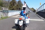 横浜で白バイのスピード違反を問い詰めるバイク乗りの動画がｗｗｗｗｗ2023年振り返り特集4月編。