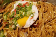 韓国人「日本の庶民料理・焼きそばとは？」→「韓国のビビン麺みたいなポジション？」　韓国の反応