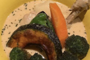 【悲報】チキンカリー辛さ1.5番を食い逃げした若者、ネットに晒される