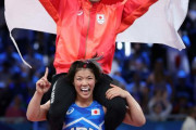 【パリ五輪】レスリング女子76キロ級　鏡優翔金メダル獲得！　日本20個目の金